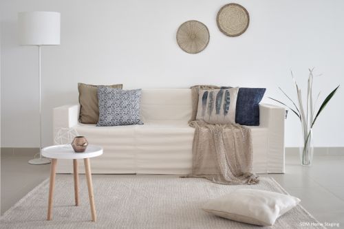 RIVESTIMENTO CUBIQZ PER DIVANO TRE POSTI nel colore: OFF WHITE (prezzo esclusi moduli in cartone e accessori)