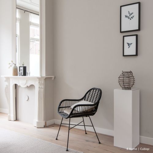 Cubiqz colonna in cartone - Puoi usarla singolarmente o affiancarne due o più. Adatta a qualsiasi tipo di ambiente della casa, o come espositore per prodotti ed accessori