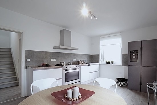 Kunz 3 con cubiqz cucina in cartone 2-IN-1 REVERSIBLE Kunz 3 con cubiqz cucina in cartone 2-IN-1 REVERSIBLE