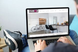 Ordina Cubiqz nello shop online di mobili in cartone